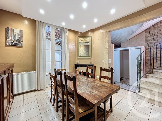 maison à vendre - 5 pièces - 196.0 m2 - AGEN - 47 - AQUITAINE - Century 21 Joffre Immobilier